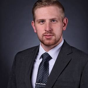 Meet your Posher, Max